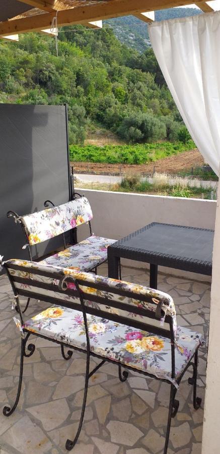 Apartmani Maslina Žuljana Rom bilde